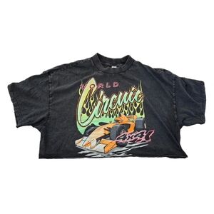 Divided Graphic Cropped Tshirt